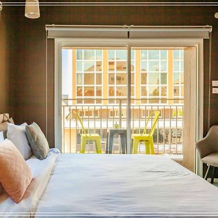 MASH Beach Rooms Tel Aviv-Jaffa Exterior foto